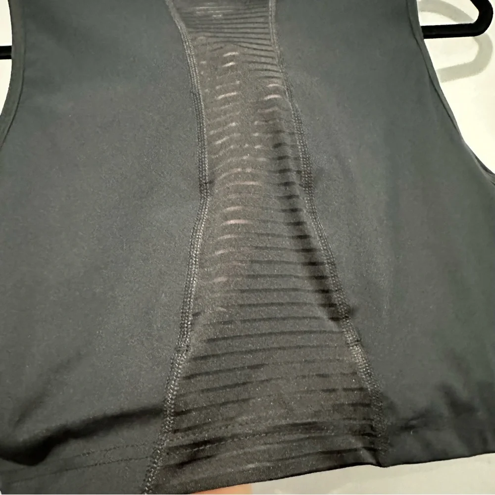 NEW Nike Dri Fit Tight Fit Training Sports Cropped Tank Black Size XXL